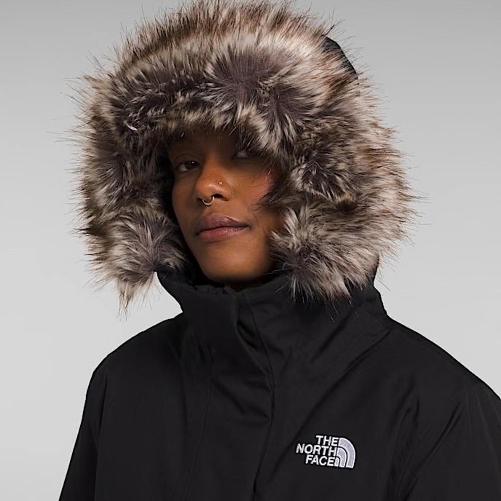 Women's The North Face - Black Jacket Long Jacket - Faux Fur Trimmed - Size 3XL - Picture 12 of 12